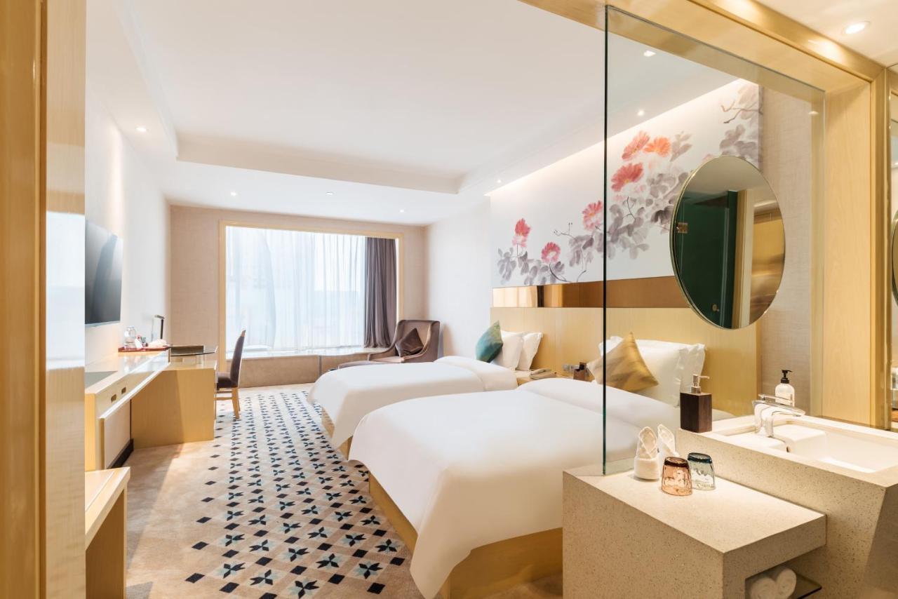 Paco Hotel Suyuan Metro Guangzhou-Free Shuttle Bus For Canton Fair Exterior photo