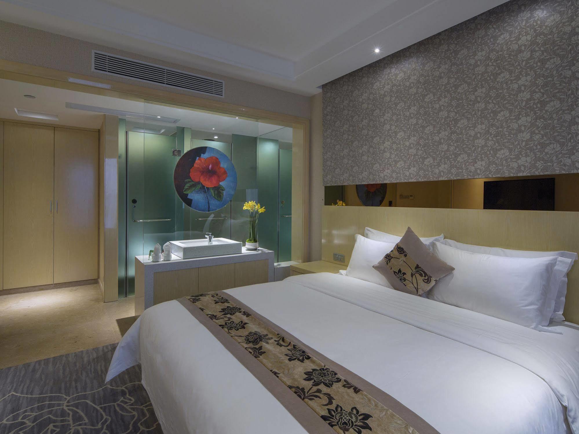 Paco Hotel Suyuan Metro Guangzhou-Free Shuttle Bus For Canton Fair Exterior photo
